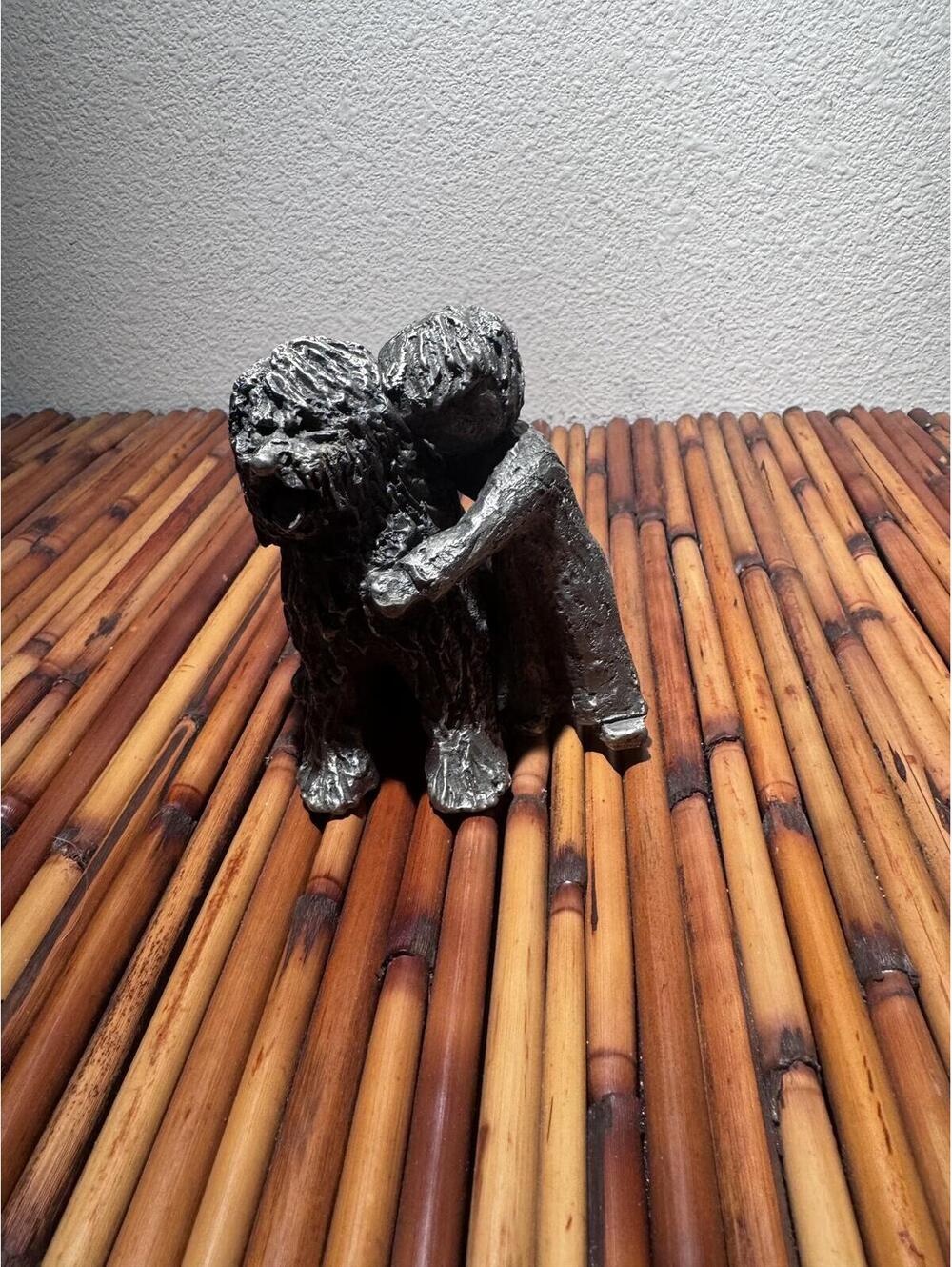 WALLI Pewter Figurine Child Hugging Dog #033 Missing Butterfly Vintage Sculpture